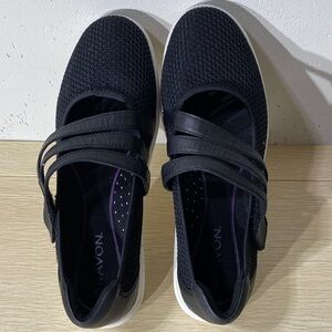 Dr. Scholl's Black Mary Jane Knit Comfort Flats